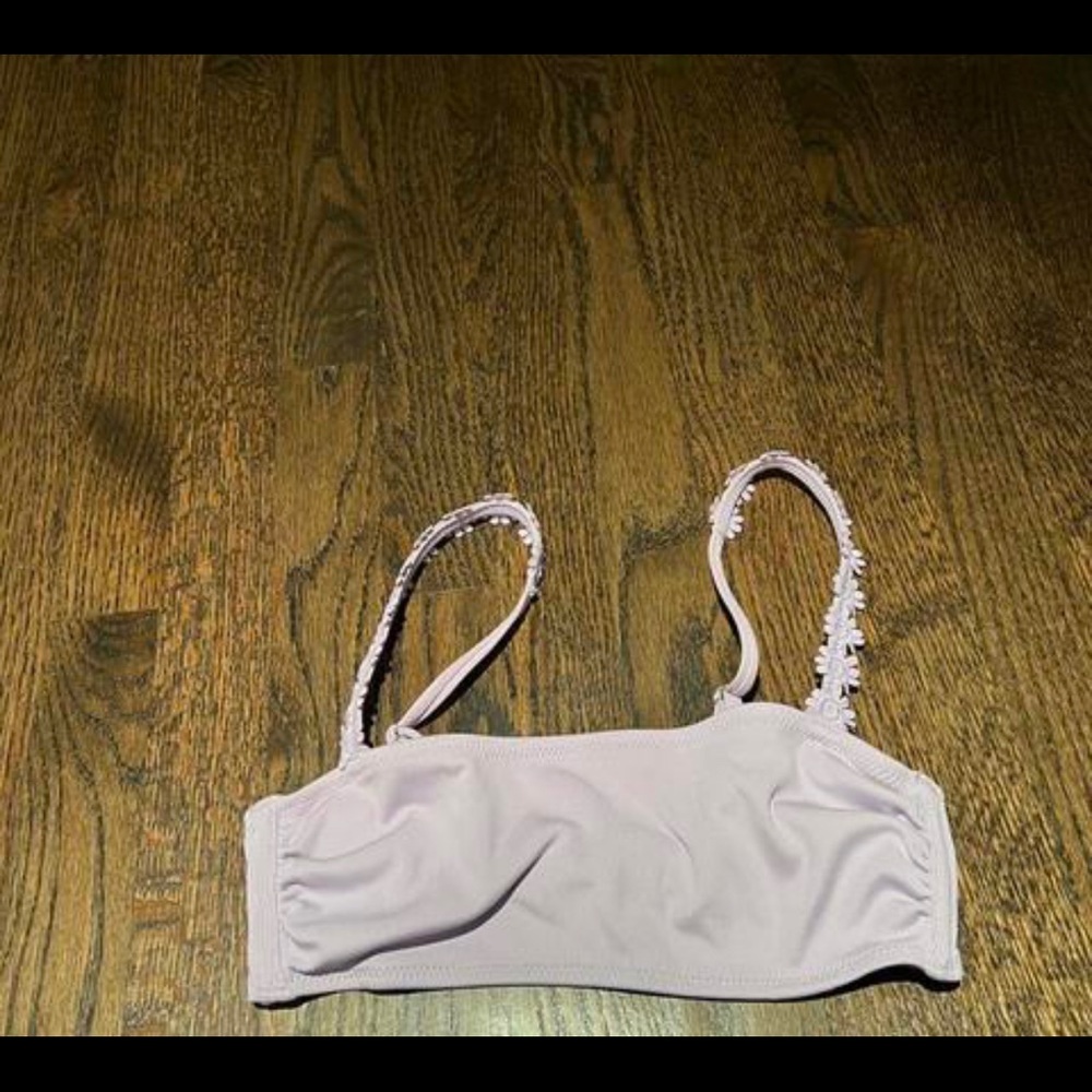 target light purple flower strap bikini top